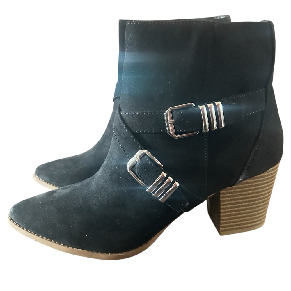 Sun + Stone Buckle Accent Western Boho Chic Black Ankle Boots NEW Size 8